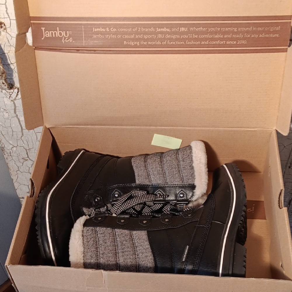 Jambu Black and Gray Cozy Boots